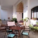 Salento. Il Giardino In Piazza Oda ve Kahvaltı 3*