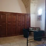Salento. Il Giardino In Piazza Oda ve Kahvaltı 3*