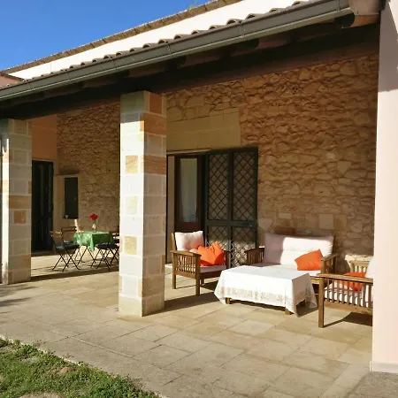 Bed & Breakfast Salento. Il Giardino In Piazza *