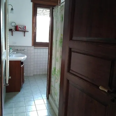 Salento. Il Giardino In Piazza Bed & Breakfast Galugnano