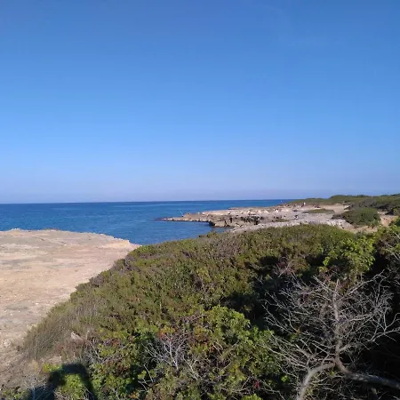 Salento. Il Giardino In Piazza 3* Galugnano