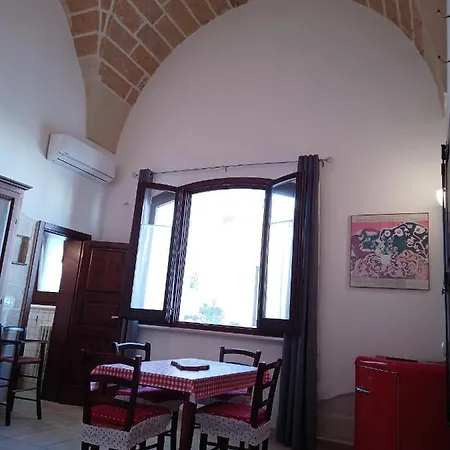 Bed & Breakfast Salento. Il Giardino In Piazza